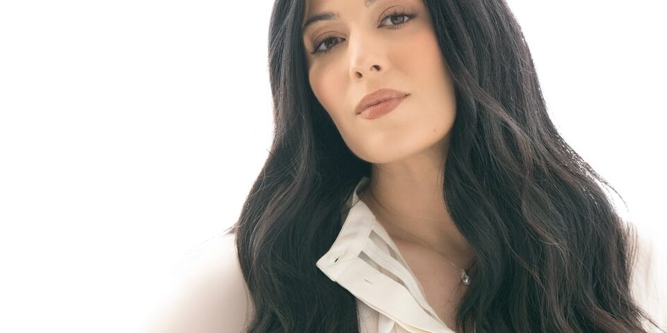 ELIZABETH TABISH shot by Elizabeth Caren