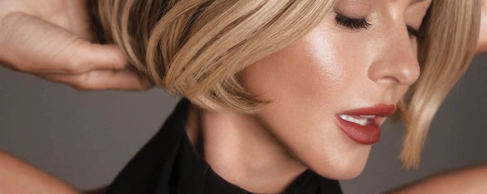 Ebby magazine feature Julianne Hough celebrity dancing with the stars