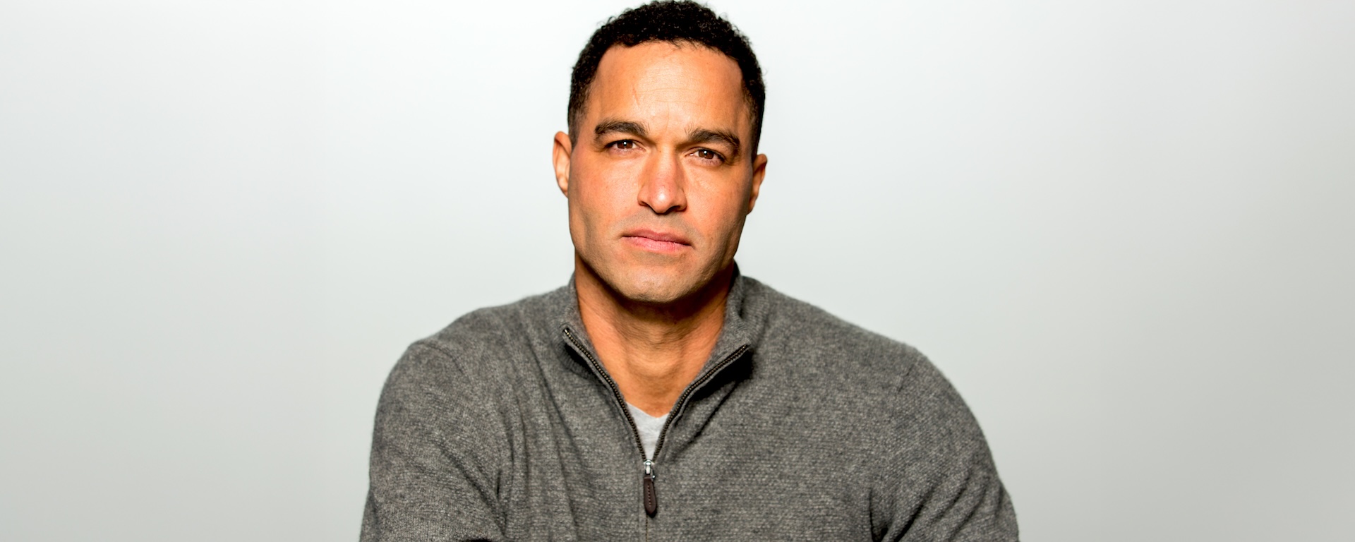 Actor Russel Thomas on The Oval TV Show